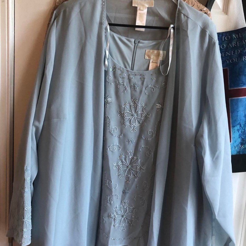 women suit dress